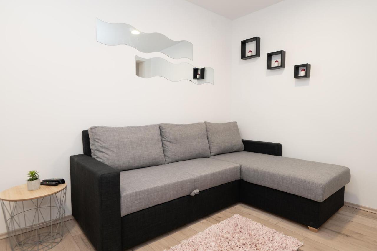 Apartments Andela Skradin Exterior photo